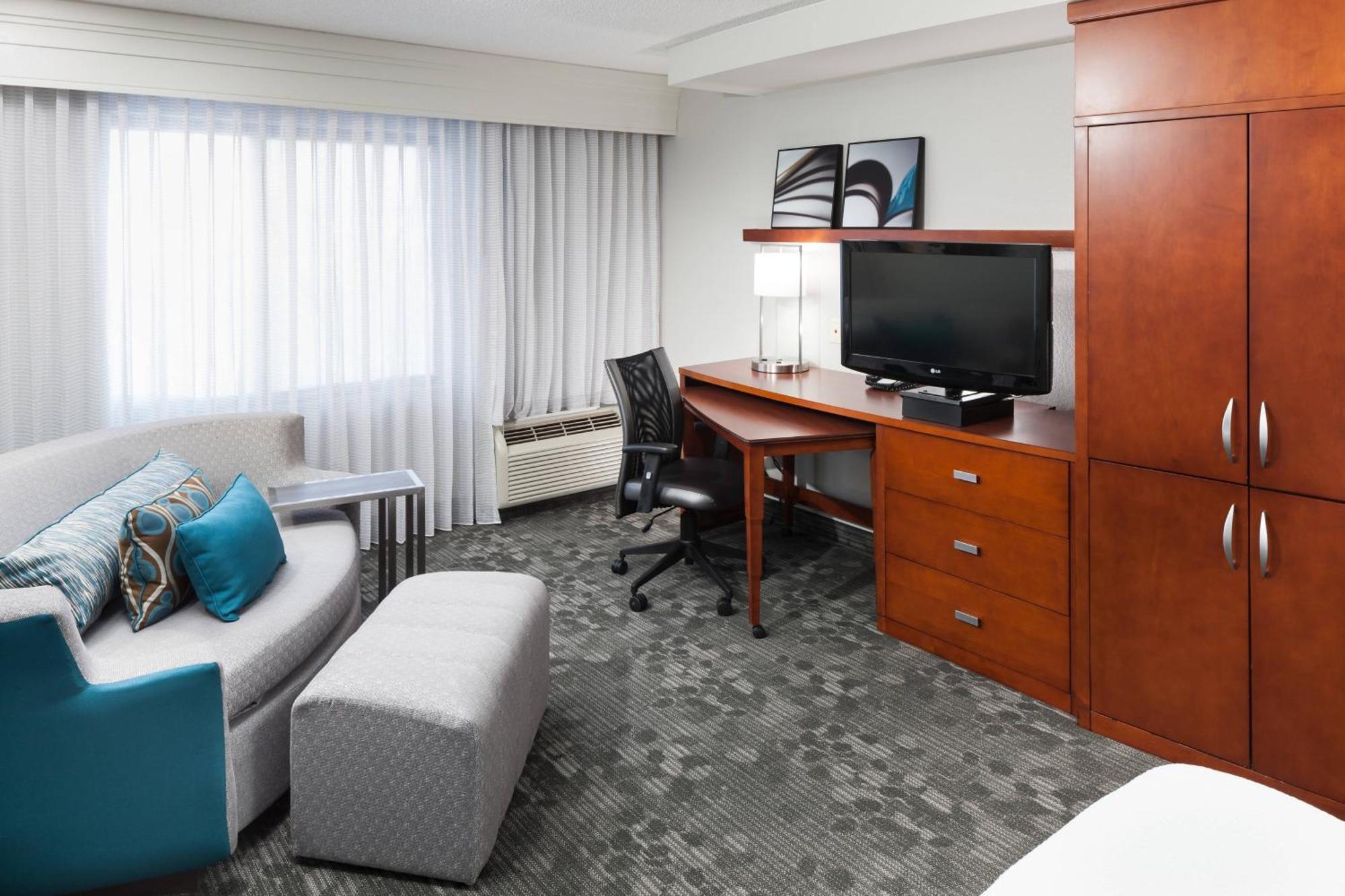 Courtyard By Marriott Hattiesburg Exterior photo