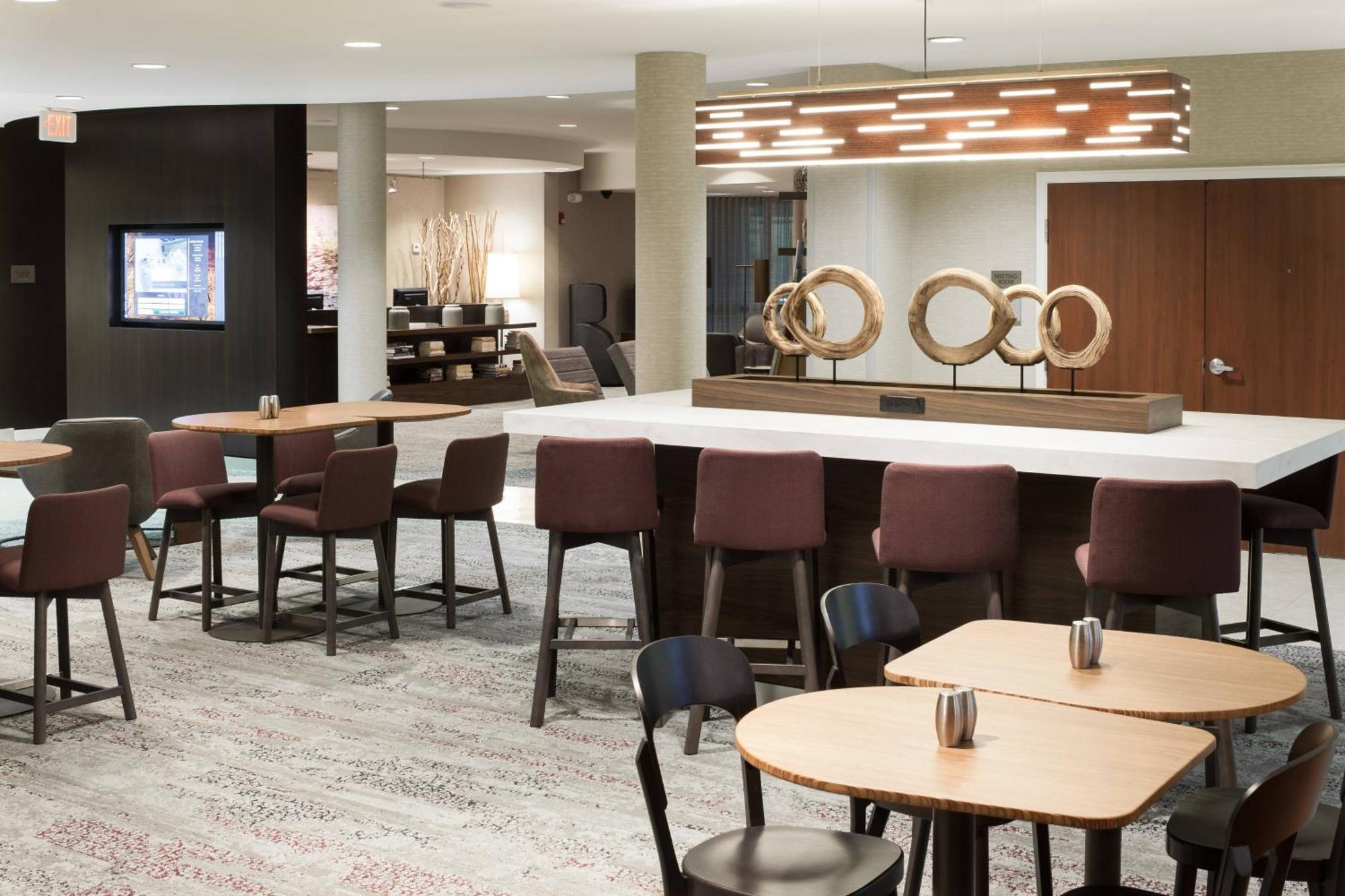Courtyard By Marriott Hattiesburg Exterior photo